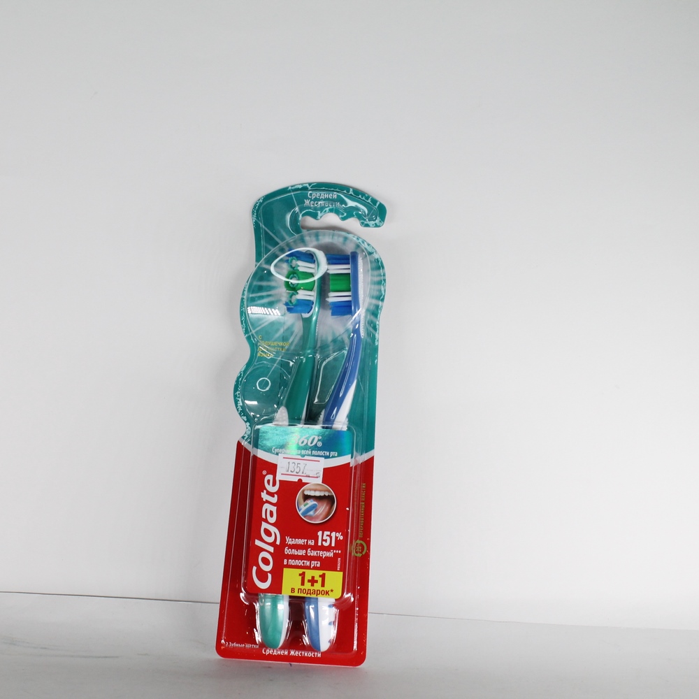 Зубная щётка "Colgate" 1+1, 2шт средняя щетина 07347